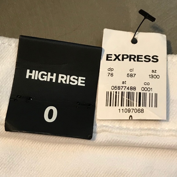 Express White High-Rise Distressed Cut-Off Shorts - Picture 3 of 3